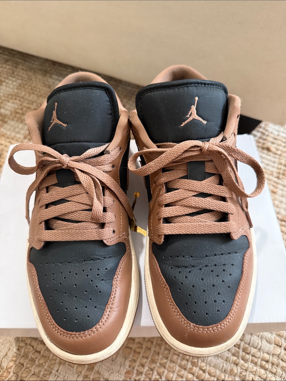 Women’s Air Jordans Low Dunks - Picture 3 of 11